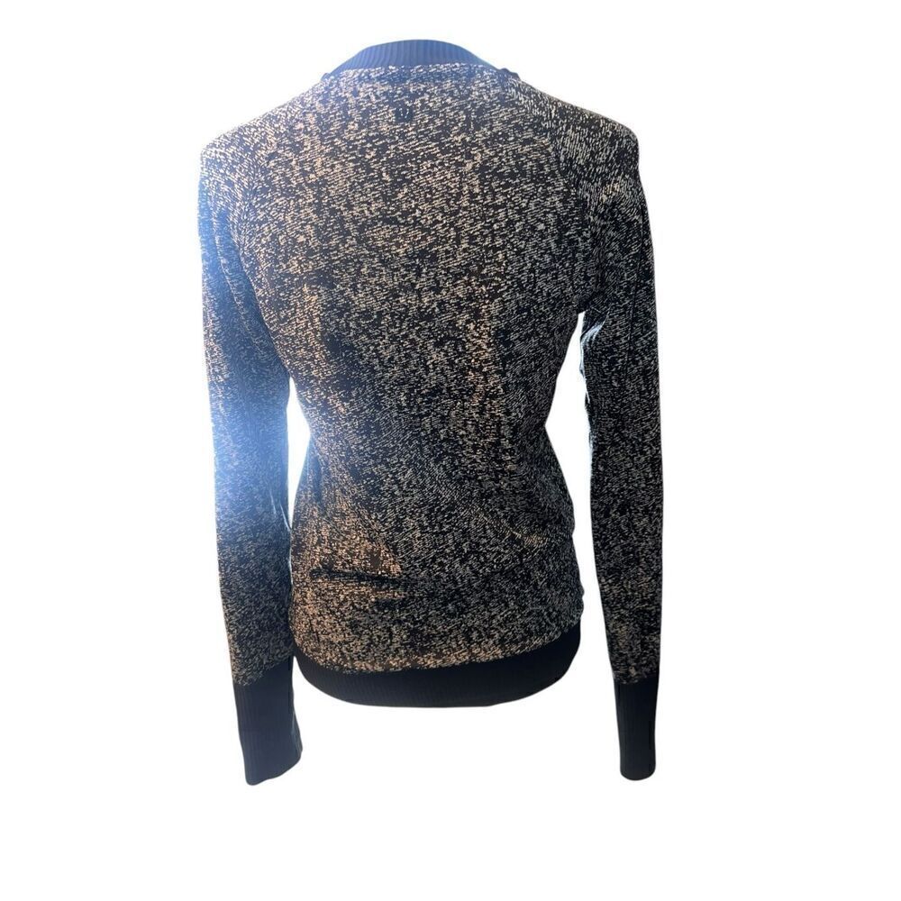 Lululemon S/M black gray marbled crew neck thumb holes long sleeve stretchy - Picture 4 of 9